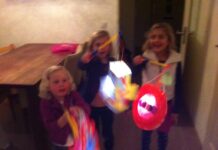 Megadrukke Sint Maarten in Stadshagen (fotoreportage)