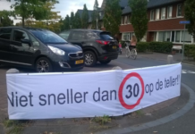 Akkerbergstraat in actie tegen hardrijders