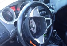 Auto-inbraak Nijenhuislaan