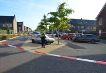 Burgemeester, politie en andere partijen in gesprek met buurt na schietpartij