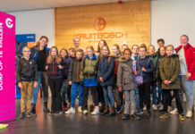 Leerlingen uit Stadshagen denken mee over fietsen in de toekomst bij Zwolse fietsfabrikant