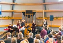 Jongeren uit Stadshagen spelen live tijdens Top2000-kerkdienst