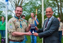 Een jaar na dato ontvangt Scouting Hopman Kippersgroep Koninklijke Erepenning