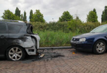 Brand verwoest auto in Stadshagen