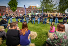 Artiesten gezocht voor ‘IK TOON op de stoep’