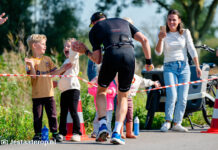 Gezellige drukte bij zomerse en succesvolle Triathlon Zwolle (fotoreportage)