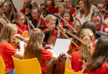 Lenteconcert van de Vuurvogel in de Fontein