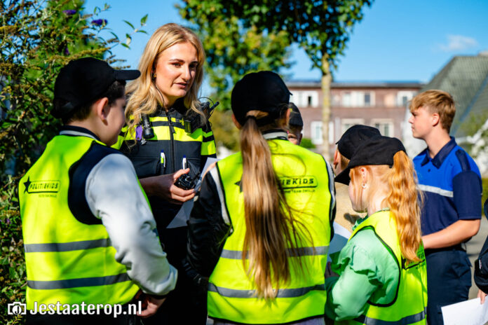 jestaaterop_250924153458_Z81_0961_Politiekids
