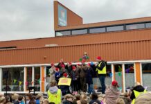 Kindcentrum Kasteelhoeve zamelt bijna 10.000 euro in voor Mooi Leven Huis Zwolle