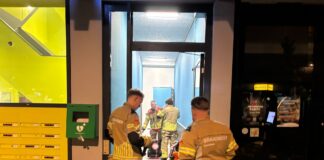 Brandweer rukt op kerstavond uit voor papierbrand winkelcentrum