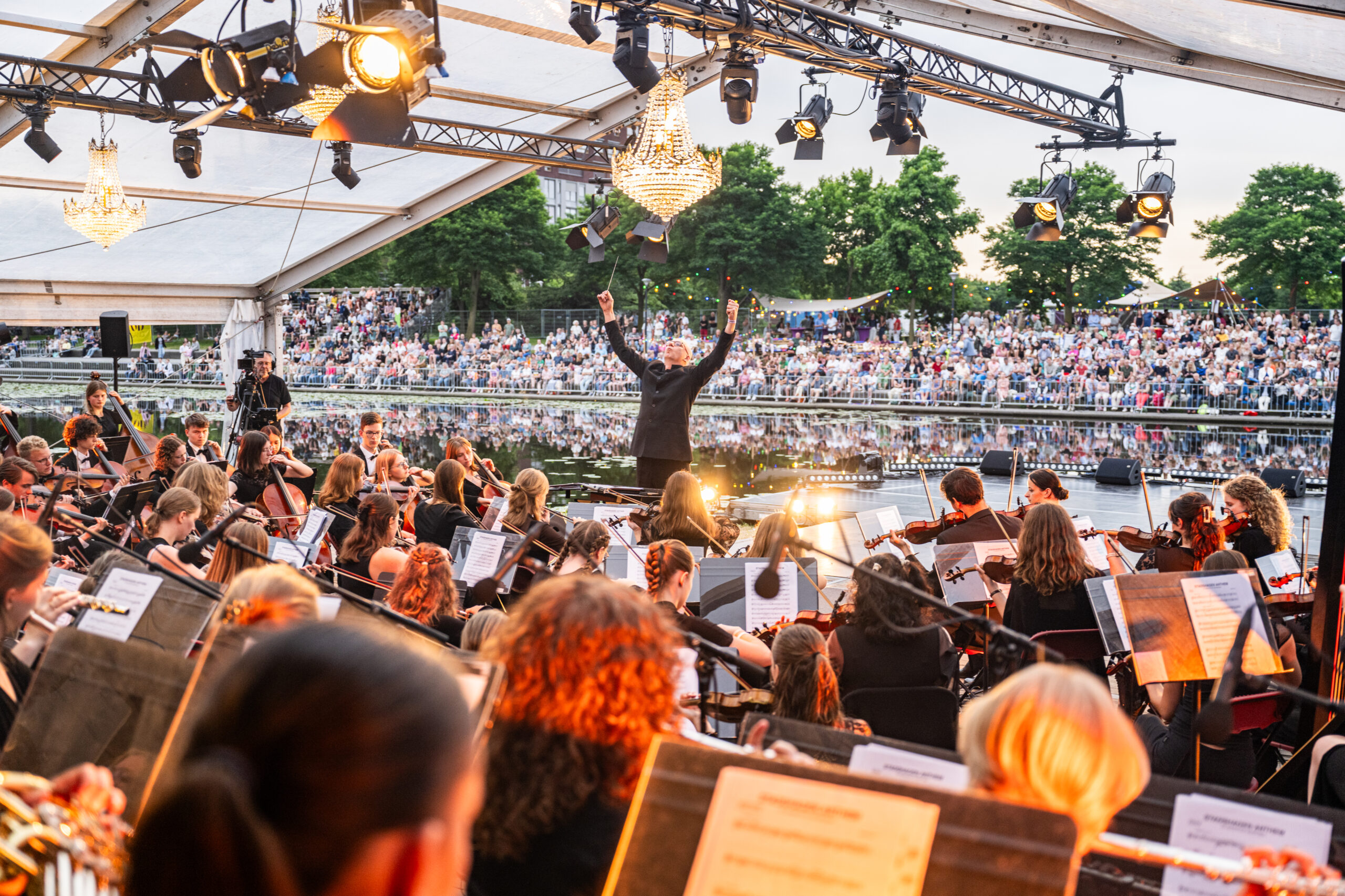 Syb van der Ploeg en Laetitia Gerards naar Symphonica Stadshagen