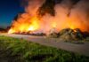 Berg maaiafval vat vlam bij Milligerplas