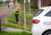 Meisje op brommer aangereden door auto op Hasselterdijk