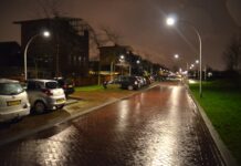 Vrouw met ‘blauwe vloeistof’ in gezicht gespoten