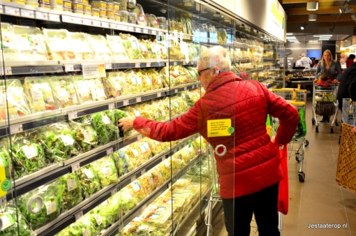 Petitie zondagsopening supermarkten krijgt genoeg handtekeningen